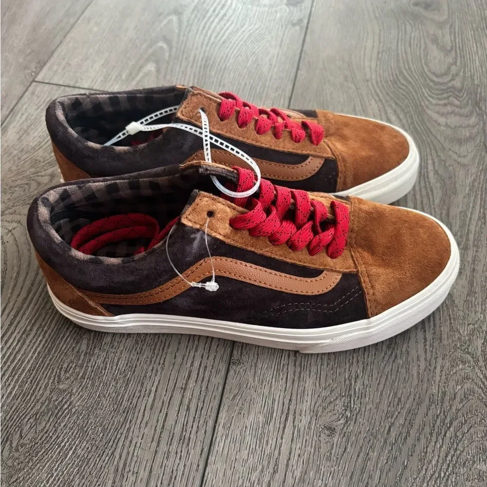 Vans Men's Suede Low-Top Sneakers in Brown with Red Laces